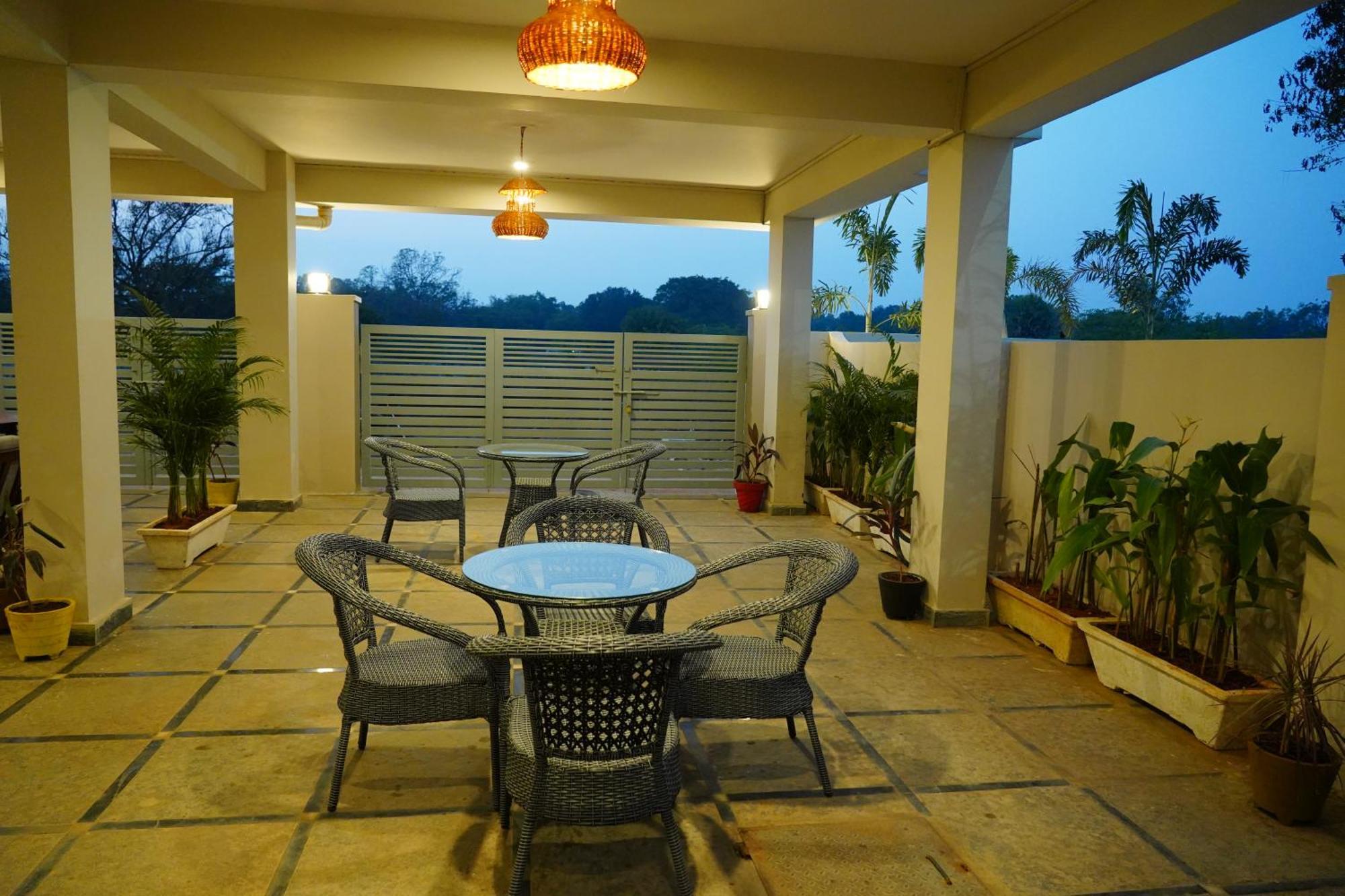 Hotel Urban Sleep Airport Zone Shamshabad Exterior photo
